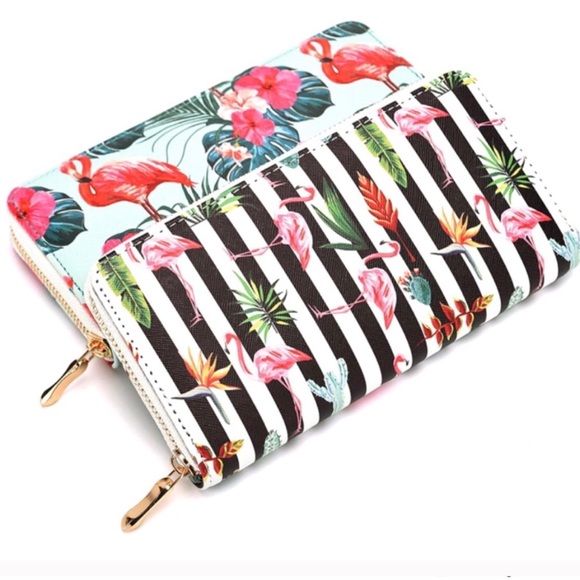 ✨Flamingo Patterned Zip Around Wallet✨ - Picture 2 of 7